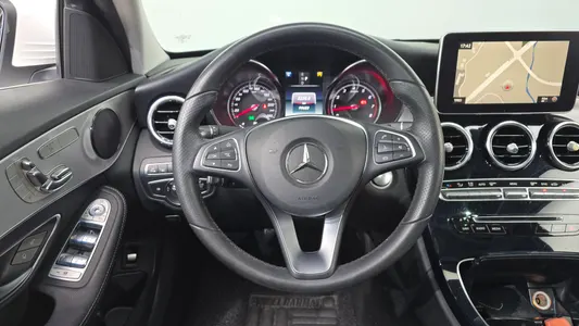 Mercedes-Benz C-Class W205 C200 2018 13