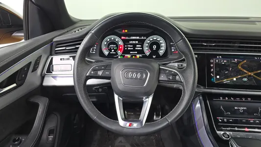 Audi Q8 (4M) 55 TFSI 2021 13