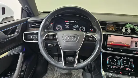 Audi A7 (4K) 55 TFSI 2020 12