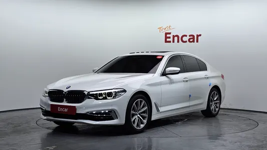 BMW 5 Series (G30) 520i 2019