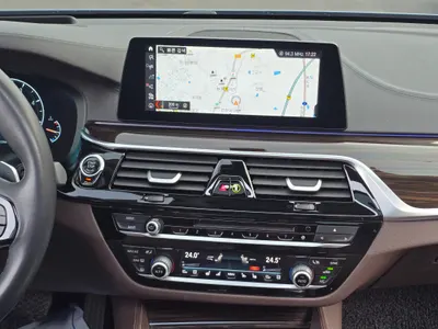 BMW 6 Series GT (G32) 620d 2019 13