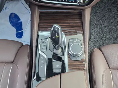 BMW 6 Series GT (G32) 620d 2019 14