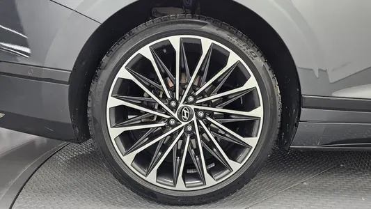 Hyundai (GN7) 2.5 2WD 2024 5