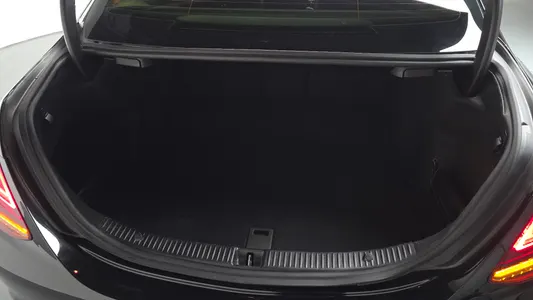 Mercedes-Benz C-Class W205 C200 2020 19