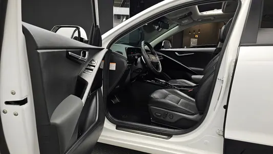 Kia 디 니로 2022 10