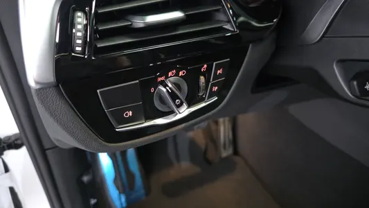 BMW 6 Series GT (G32) 630i xDrive M 2024 28