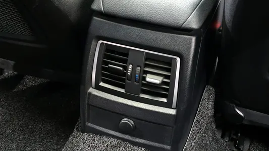 BMW 3 Series (F30) 320d 2018 31