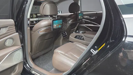 Kia K9 5.0 GDI AWD 2018 17