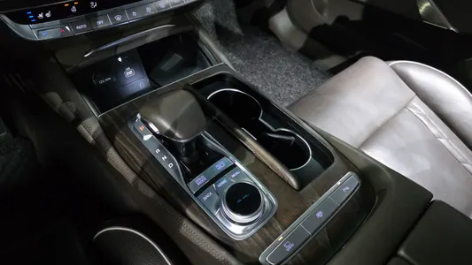 Kia K9 5.0 GDI AWD 2018 10