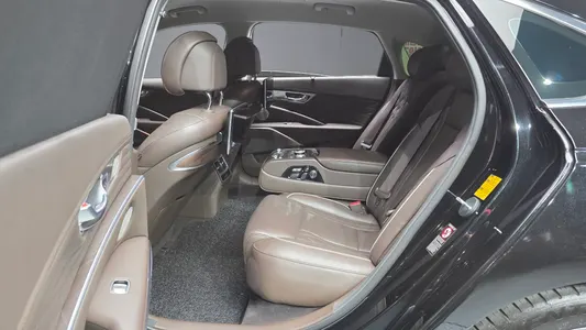 Kia K9 5.0 GDI AWD 2018 32