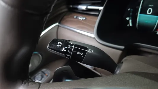Kia K9 5.0 GDI AWD 2018 35
