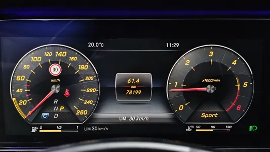 Mercedes-Benz E-Class W213 E220d 2017 8