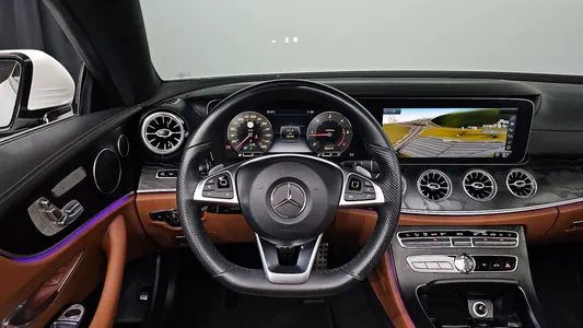 Mercedes-Benz E-Class W213 E220d 2017 16