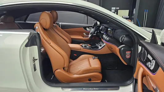 Mercedes-Benz E-Class W213 E220d 2017 26