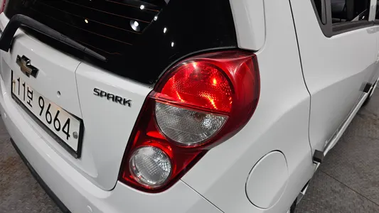 Chevrolet Spark 2015 23
