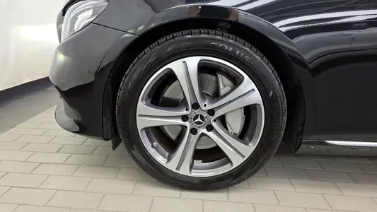 Mercedes-Benz E-Class W213 E300 2019 5