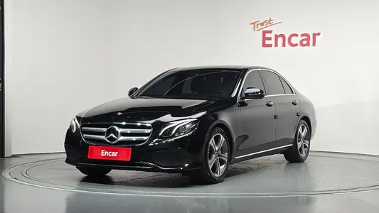 Mercedes-Benz E-Class W213 E300 2019