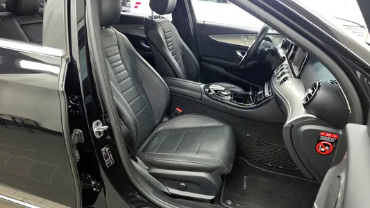 Mercedes-Benz E-Class W213 E300 2019 11