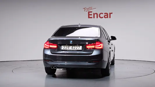 BMW 3 Series (F30) 320d 2017 4