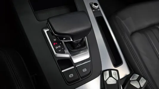 Audi Q5 (FY) 45 TFSI 2023 9