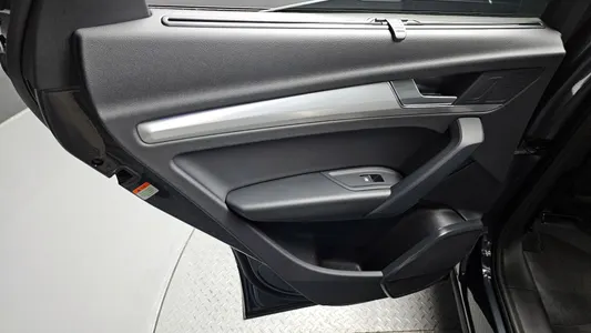 Audi Q5 (FY) 45 TFSI 2023 25