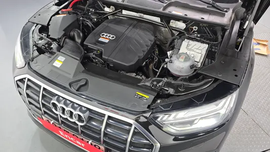 Audi Q5 (FY) 45 TFSI 2023 6