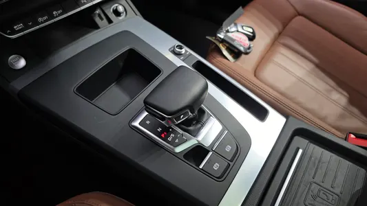 Audi Q5 (FY) 45 TFSI 2023 9