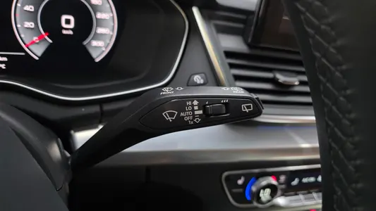 Audi Q5 (FY) 45 TFSI 2023 30