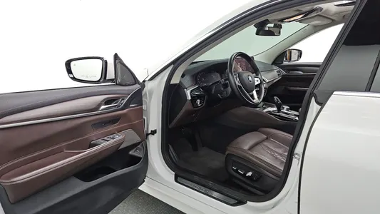 BMW 6 Series GT (G32) 630i xDrive 2020 10