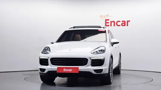 Porsche 4.2 S 2015