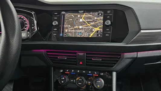 Volkswagen 7 1.5 TSI 2022 12