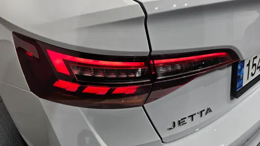 Volkswagen 7 1.5 TSI 2022 23