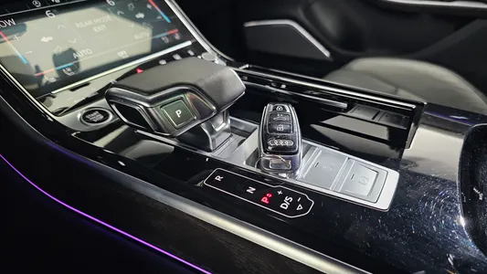 Audi A8 (D5) 50 TDI LWB 2023 9
