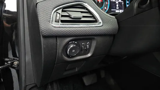 Chevrolet 크루즈 1.4 LS 2017 17