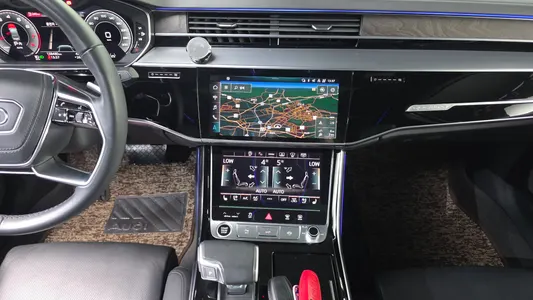 Audi A8 (D5) 60 TFSI LWB 2021 14