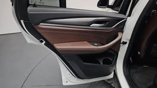 BMW X4 (G02) xDrive20i M X 2020 25