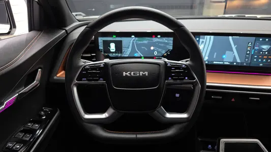 KG Mobility 토레스 HEV 1.5 2WD 2025 13