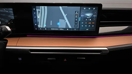 KG Mobility 토레스 HEV 1.5 2WD 2025 16