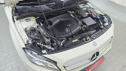 Mercedes-Benz GLA-Class X156 GLA200 d 4MATIC 2016 6
