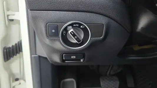Mercedes-Benz GLA-Class X156 GLA200 d 4MATIC 2016 18