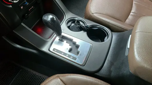Kia R 2.0 2WD 2011 9