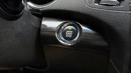Kia R 2.0 2WD 2011 20