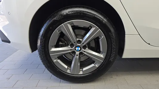 BMW 2 Series Tourer (U06) 218d 2024 5