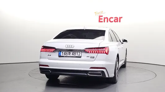 Audi A6 (C8) 45 TFSI 2022 4