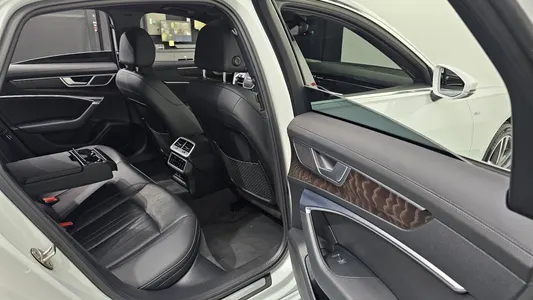 Audi A6 (C8) 45 TFSI 2022 11