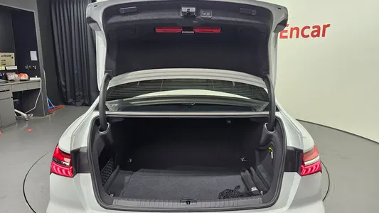 Audi A6 (C8) 45 TFSI 2022 31