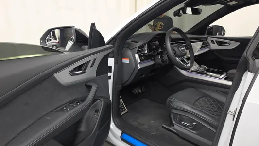Audi Q8 (4M) 55 TFSI 2023 10