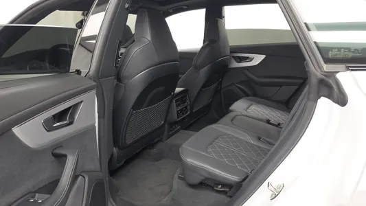 Audi Q8 (4M) 55 TFSI 2023 26