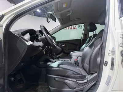 Hyundai ix 2WD LX20 2010 16