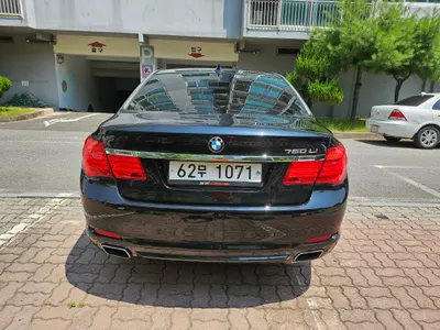 BMW 7 Series (F01) 740Li 2009 5
